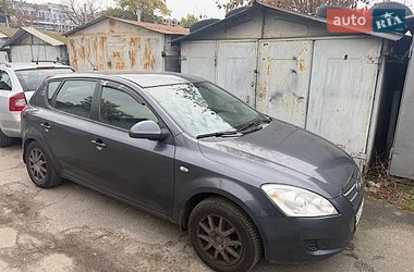 Kia Ceed  2008
