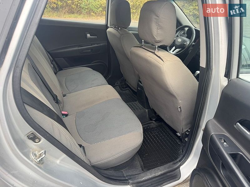 Універсал Kia Ceed 2010 в Рівному