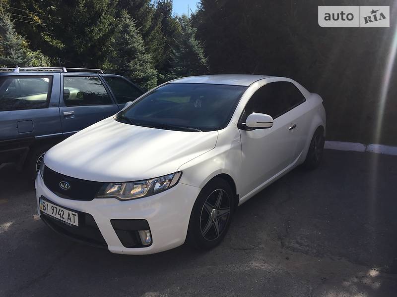 Kia Cerato Koup 2011 года
