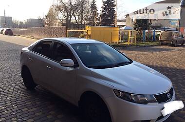 Kia Cerato Автомат 2011