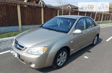 Kia Cerato  2006