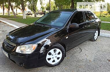 Kia Cerato  2005