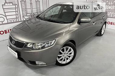 Kia Cerato  2011