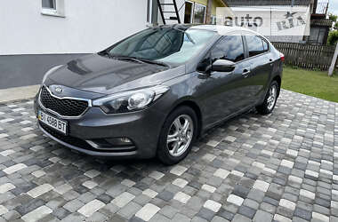 Kia Cerato  2012