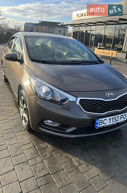 Kia Cerato  2013