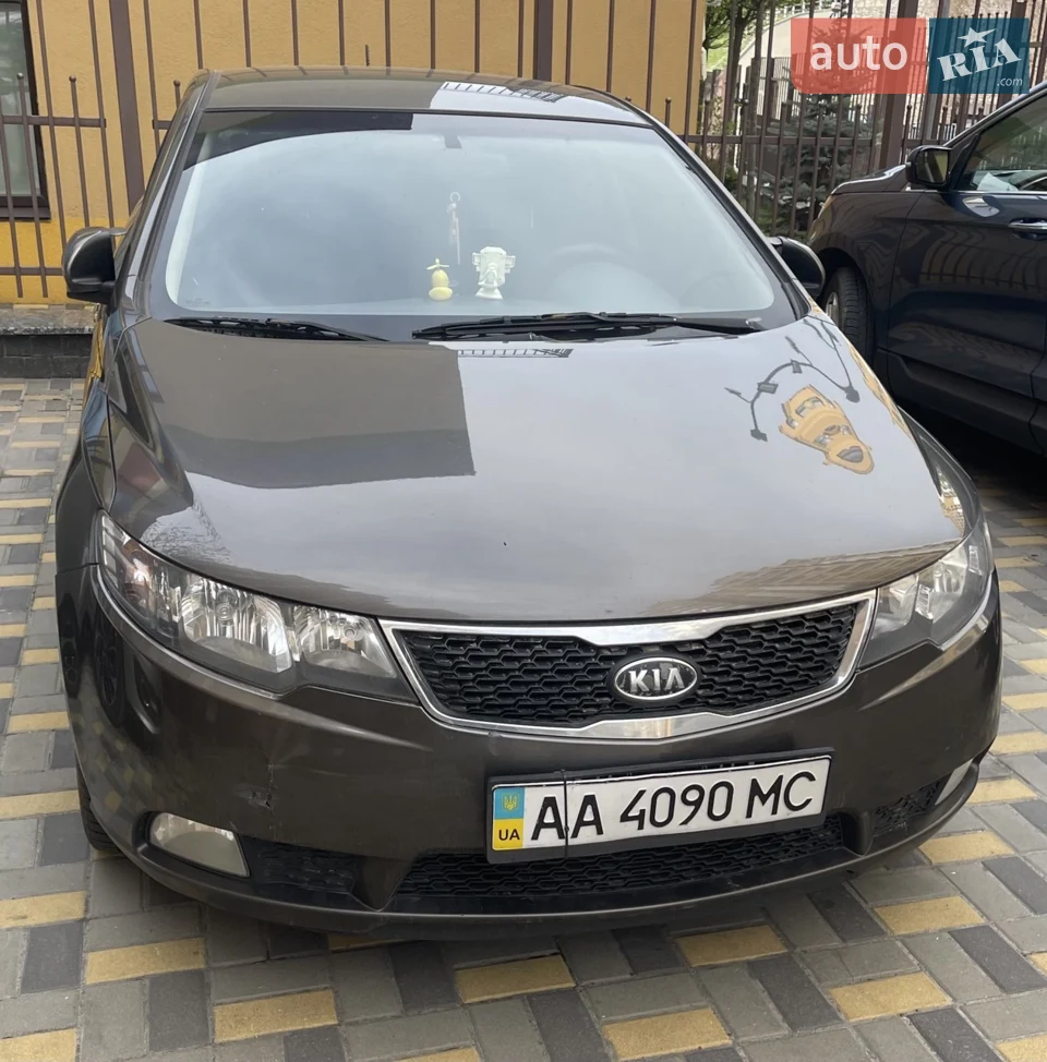 2012 Kia Cerato - фото 1