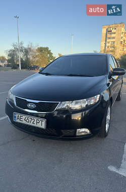 Kia Cerato  2011