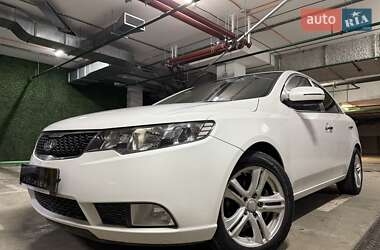 Kia Cerato  2011