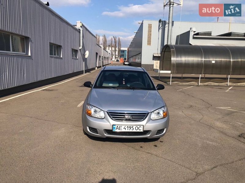 Седан Kia Cerato 2007 в Киеве