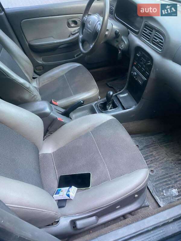 Седан Kia Clarus 1996 в Дружківці