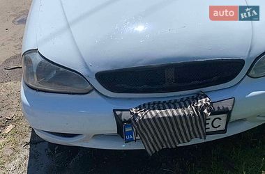 Kia Clarus  1999