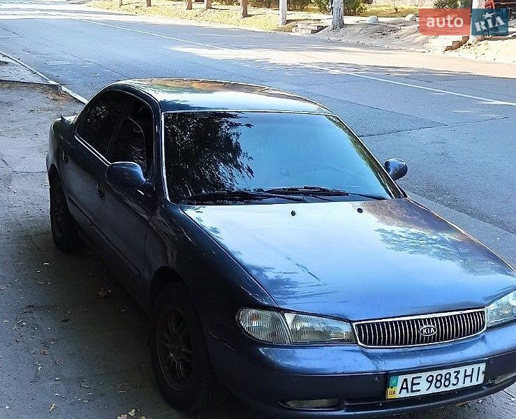 Kia Clarus