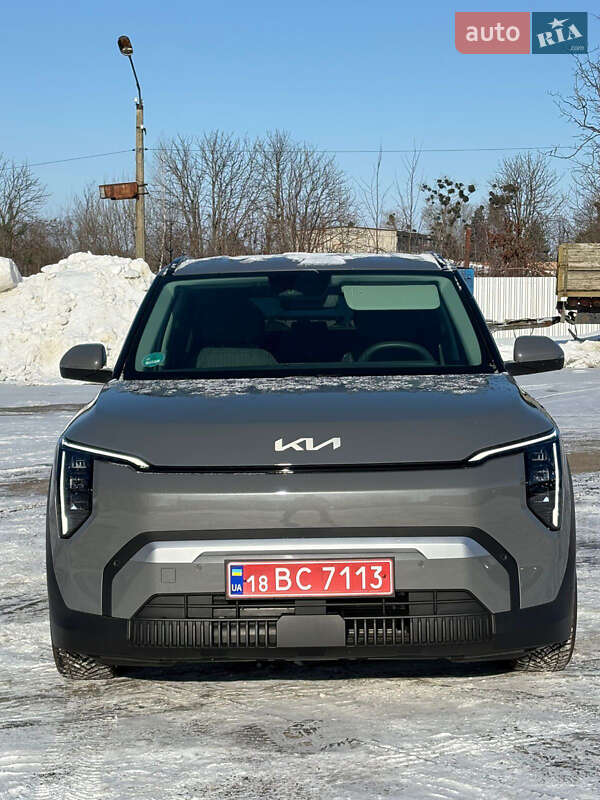 Kia EV3