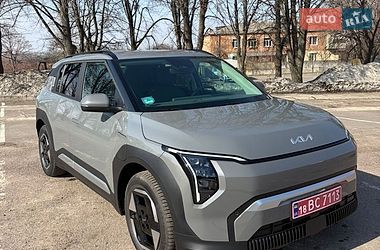 Kia EV3  2025