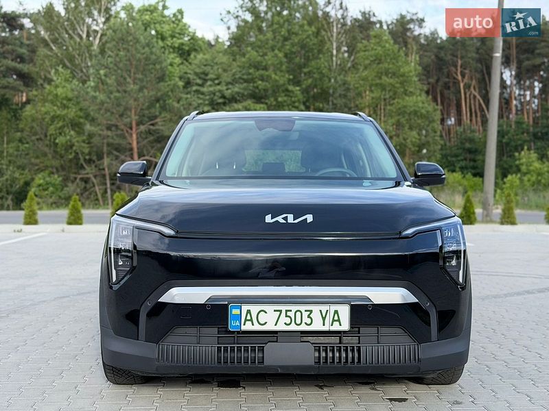 Позашляховик / Кросовер Kia EV3