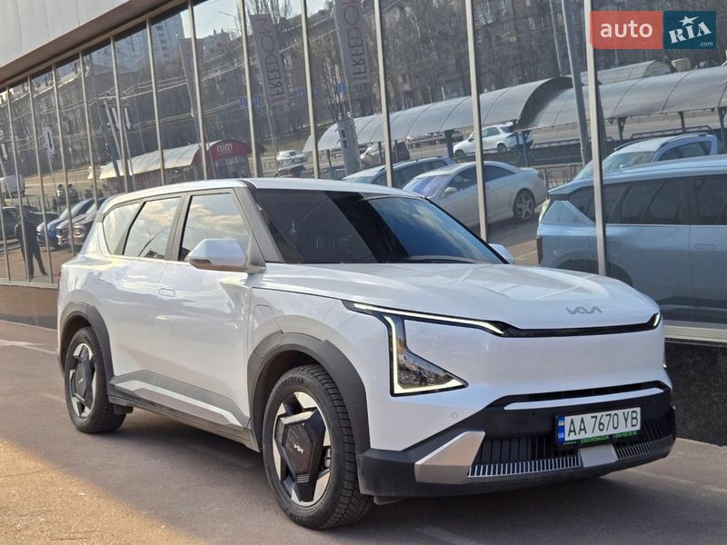Kia EV5