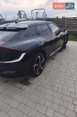 Внедорожник / Кроссовер Kia EV6 2022 в Отынии