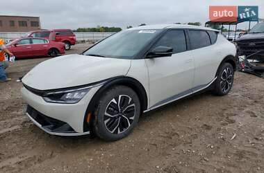 Kia EV6  2024