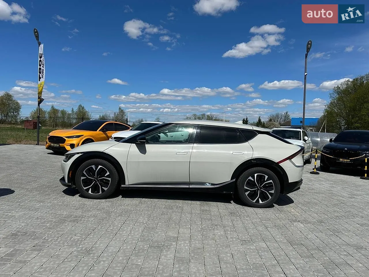2022 Kia EV6 - мініатюра 4