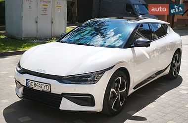 Kia EV6  2024