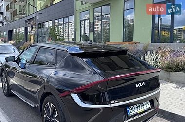 Kia EV6  2024