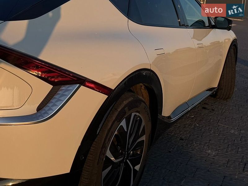 Внедорожник / Кроссовер Kia EV6 2023 в Львове