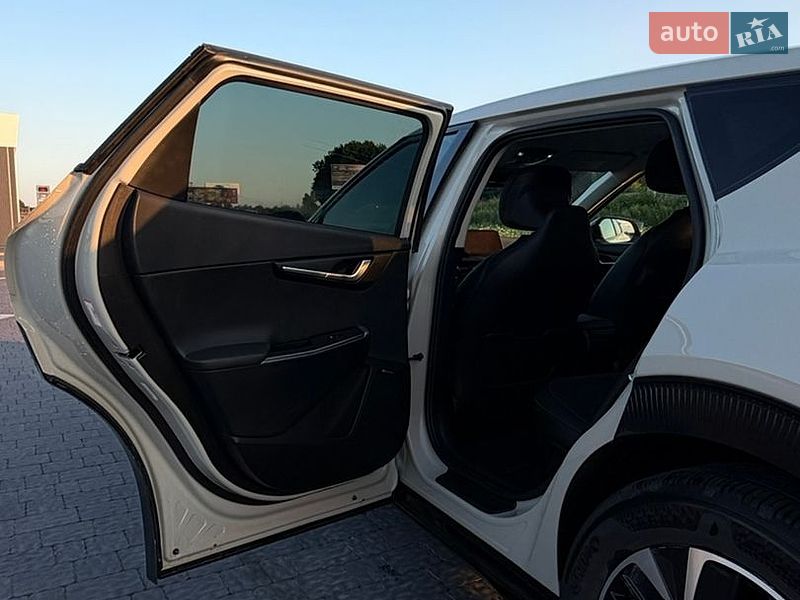 Внедорожник / Кроссовер Kia EV6 2023 в Львове