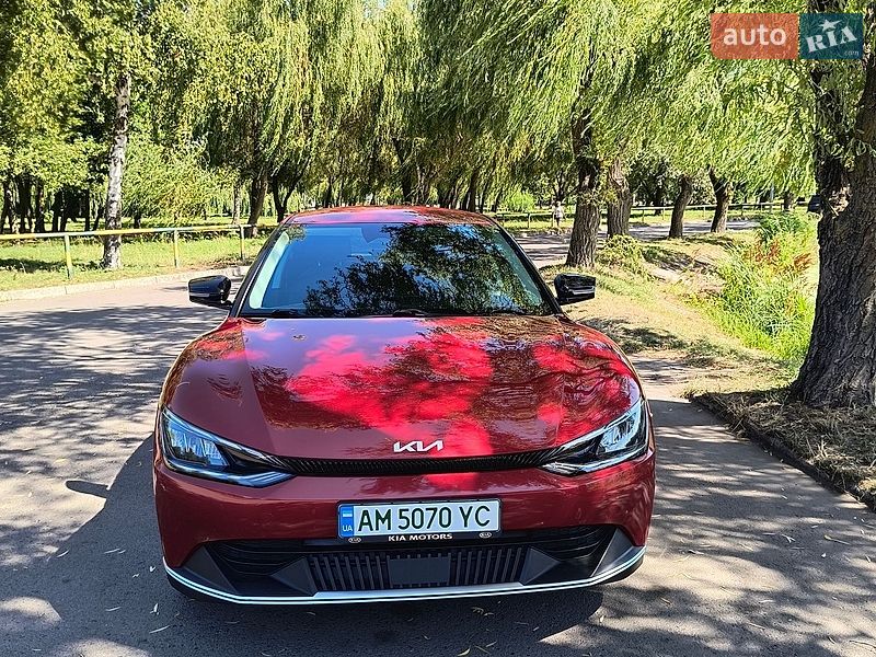 Внедорожник / Кроссовер Kia EV6 2023 в Ровно