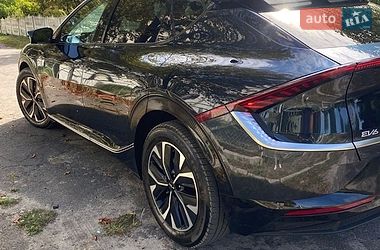 Внедорожник / Кроссовер Kia EV6 2023 в Дубровице фото 4 Внедорожник / Кроссовер Kia EV6 2023 в Дубровице