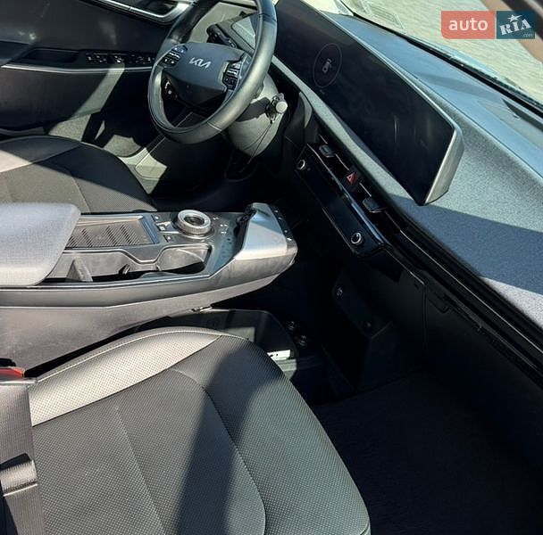 Внедорожник / Кроссовер Kia EV6 2023 в Луцке
