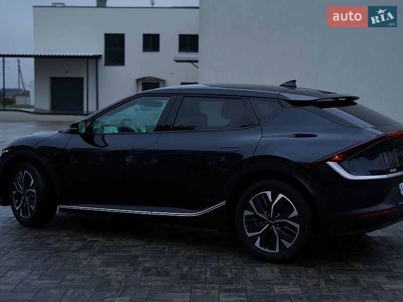Позашляховик / Кросовер Kia EV6 2023 в Луцьку