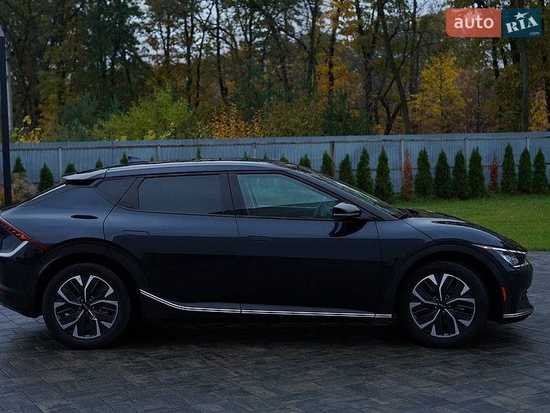 Позашляховик / Кросовер Kia EV6 2023 в Луцьку