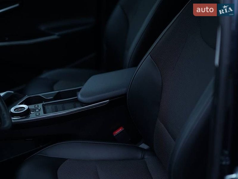 Позашляховик / Кросовер Kia EV6 2023 в Луцьку