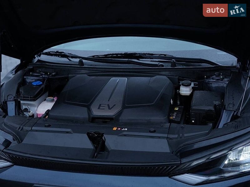 Позашляховик / Кросовер Kia EV6 2023 в Луцьку