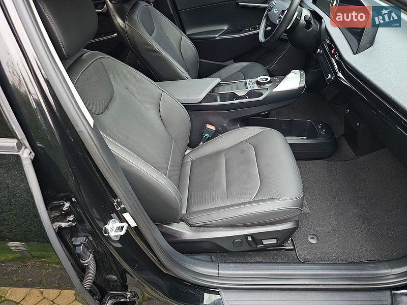 Внедорожник / Кроссовер Kia EV6 2022 в Львове