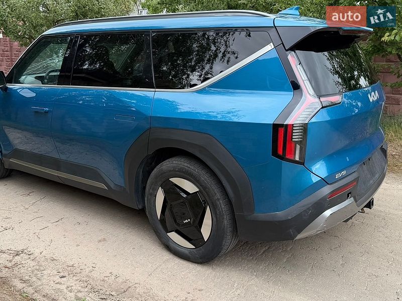 Внедорожник / Кроссовер Kia EV9 2023 в Луцке