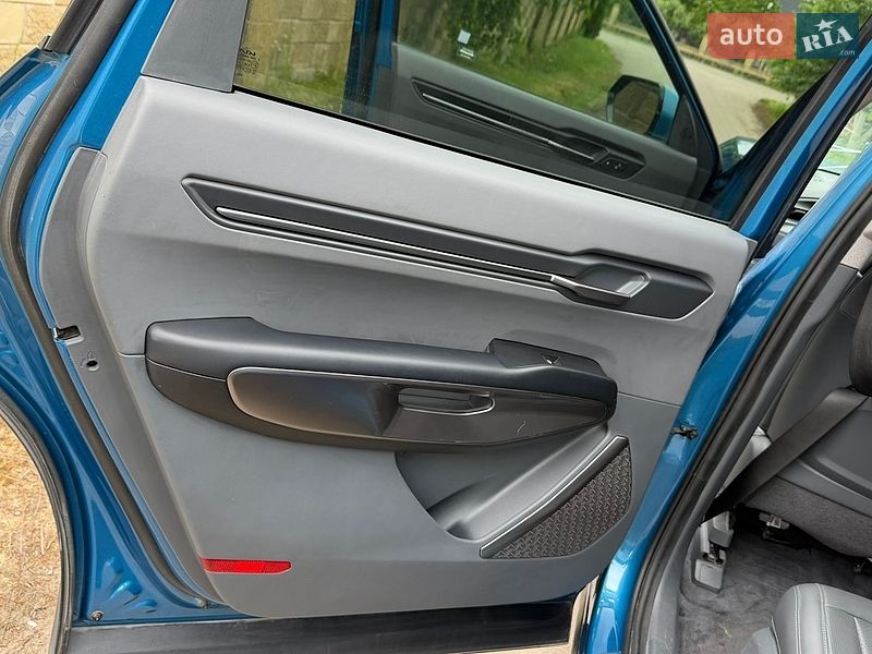 Внедорожник / Кроссовер Kia EV9 2023 в Луцке