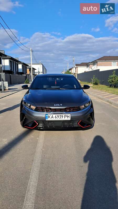 Седан Kia Forte