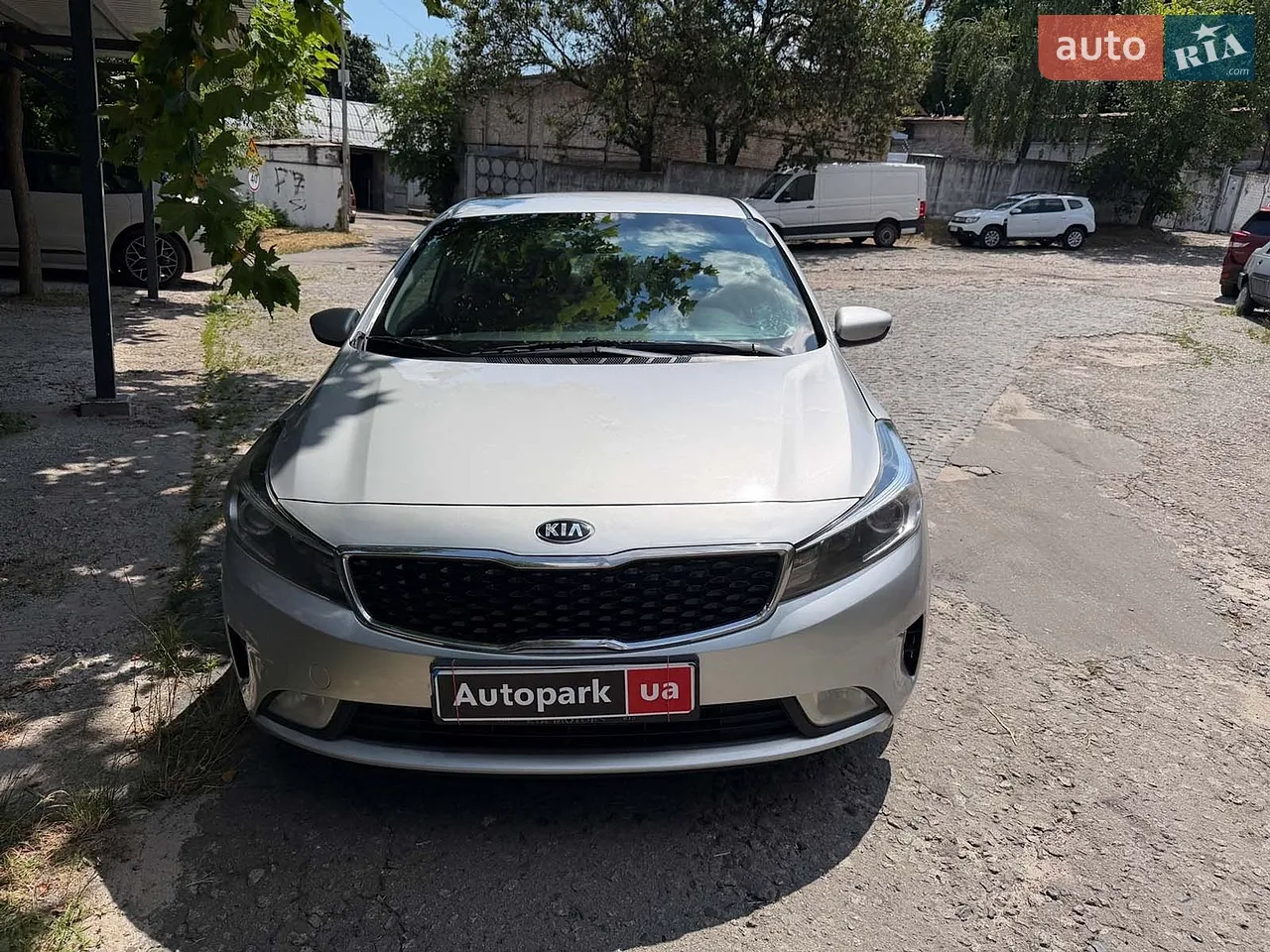 2016 Kia Forte - мініатюра 2