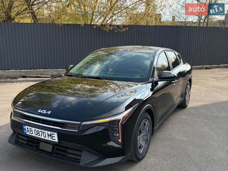 Kia K4