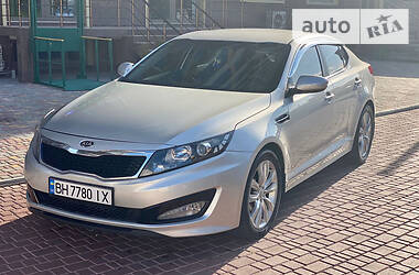 Kia K5  2012