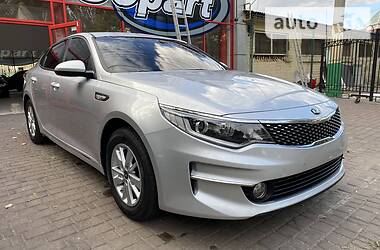 Kia K5  2016