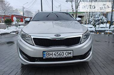 Kia K5  2011