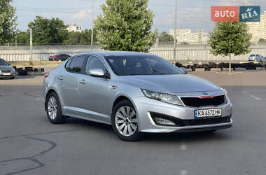 Kia K5  2011