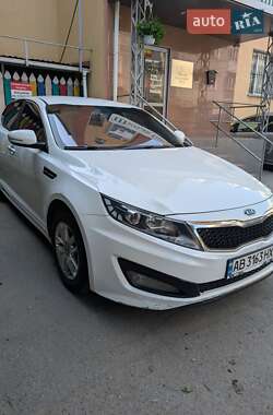 Kia K5  2011
