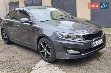 Kia K5  2011