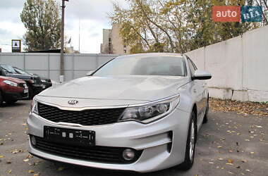 Kia K5  2017