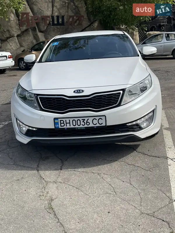 Kia K5