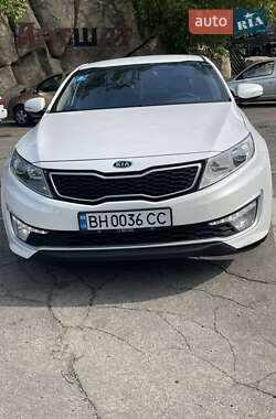 Kia K5 2012