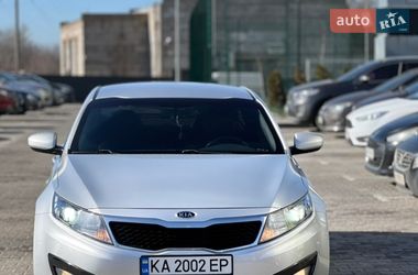 Kia K5  2011